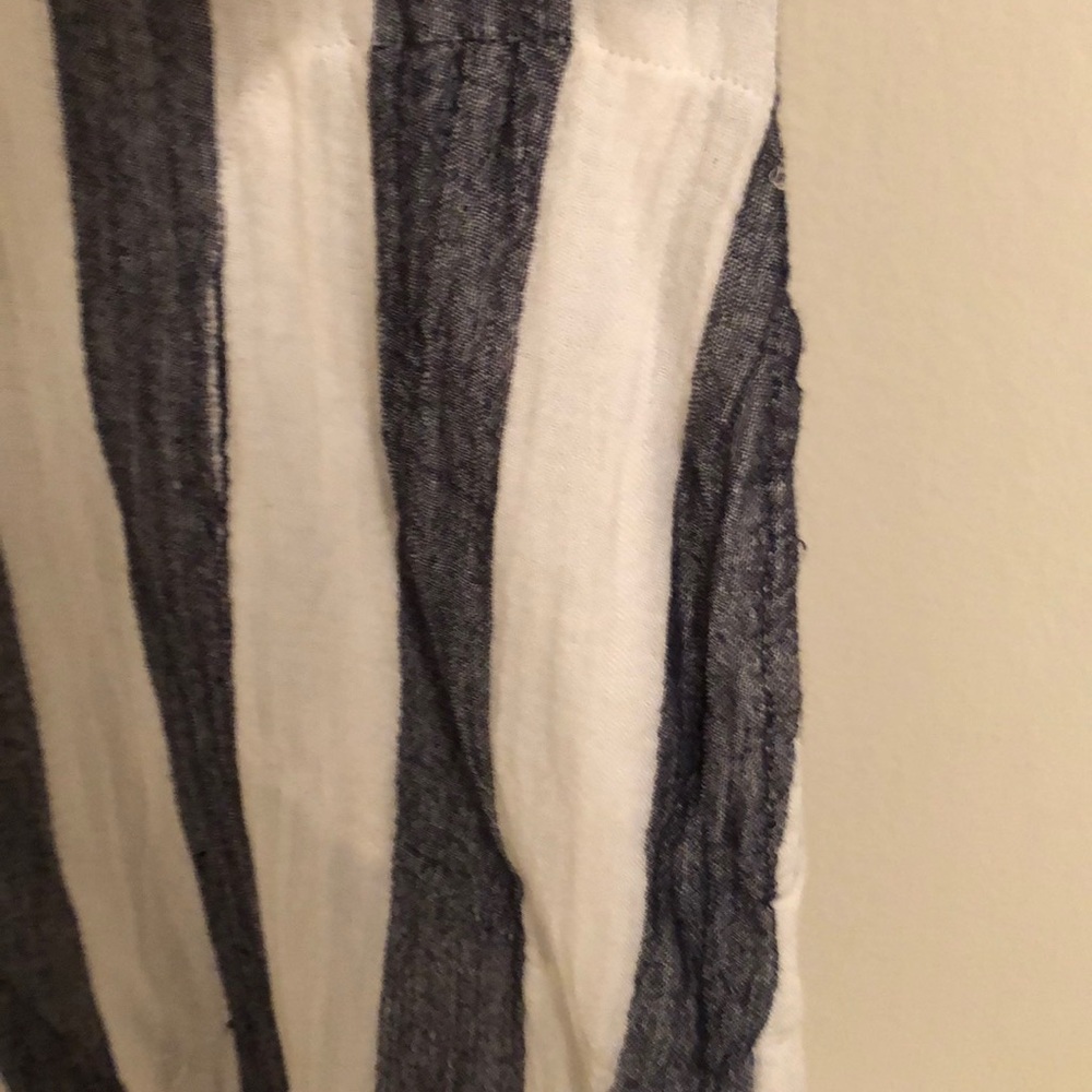 Tank - Picture 3 of 3